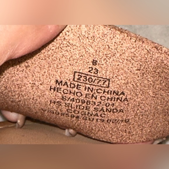 Old Navy Cognac Slide - Picture 5 of 5